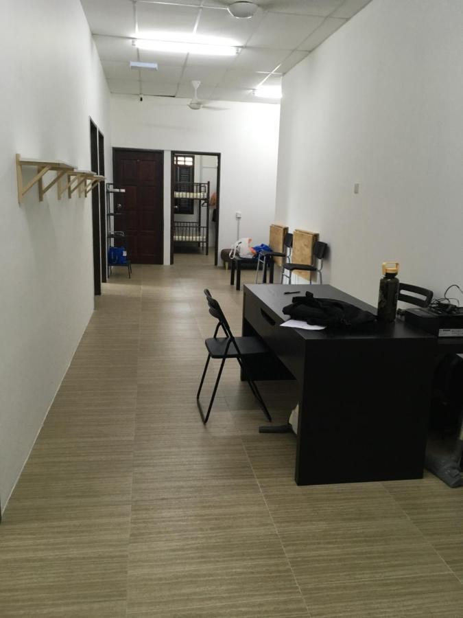 Homey Hostel, Ipoh Town Екстер'єр фото